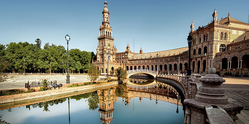 Spanien